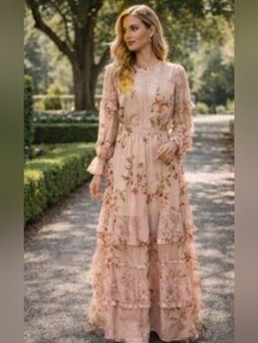 Forever 21 Blush Pink Floral Lace Tiered Maxi Dress